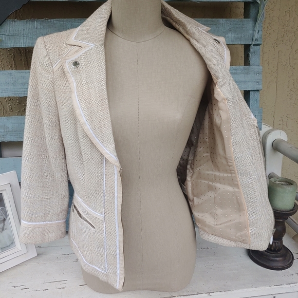 ⭐ Buy 3 get 1 free, WHBM - Picture 5 of 6